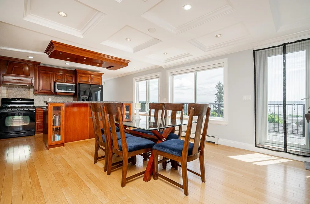 976 PARKER STREET, White Rock BC V4B 4R4, White Rock BC — Residential for Sale — Photo 10 of 40