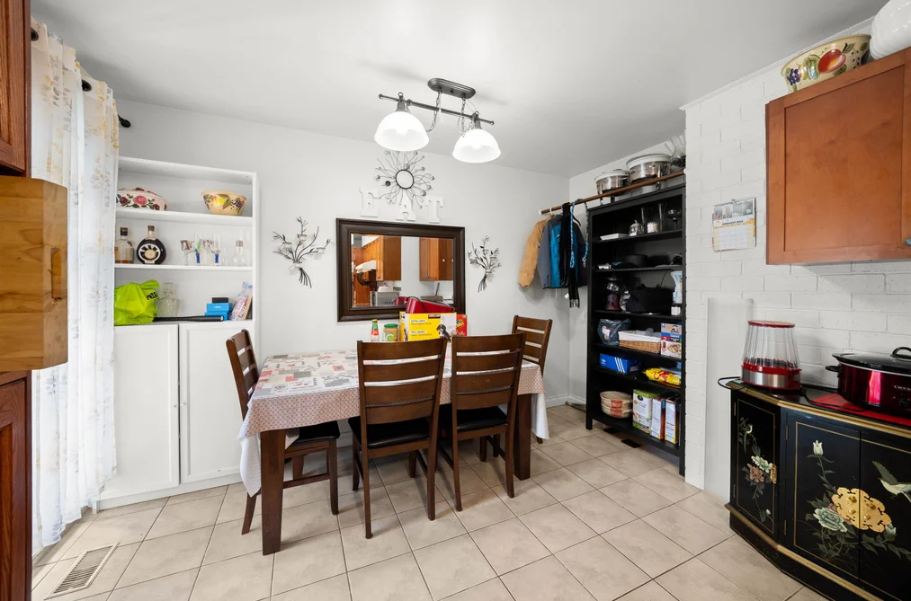 9771 PINEWELL CRESCENT, Richmond BC V7A 2C7, Richmond BC — Residential for Sale - Photo 4