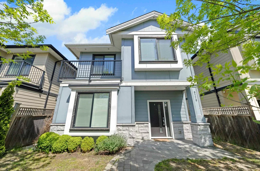 House for sale at 9779 Steveston Highway Richmond British Columbia - MLS: R3125247