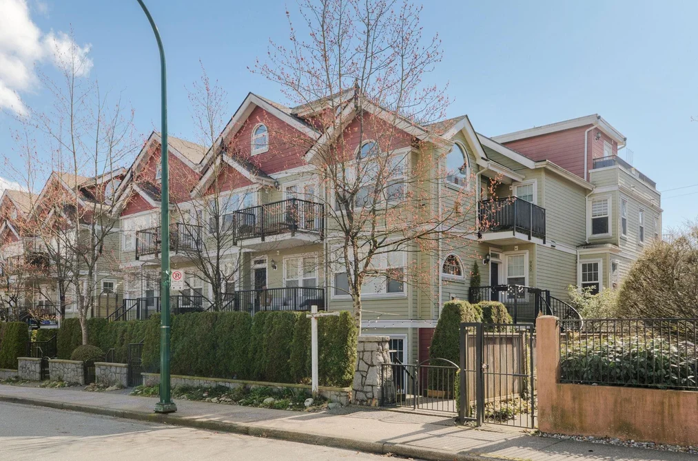 978 W 16TH AVENUE, Vancouver BC V5Z 1T2, Vancouver BC — Residential for Sale - Photo 2