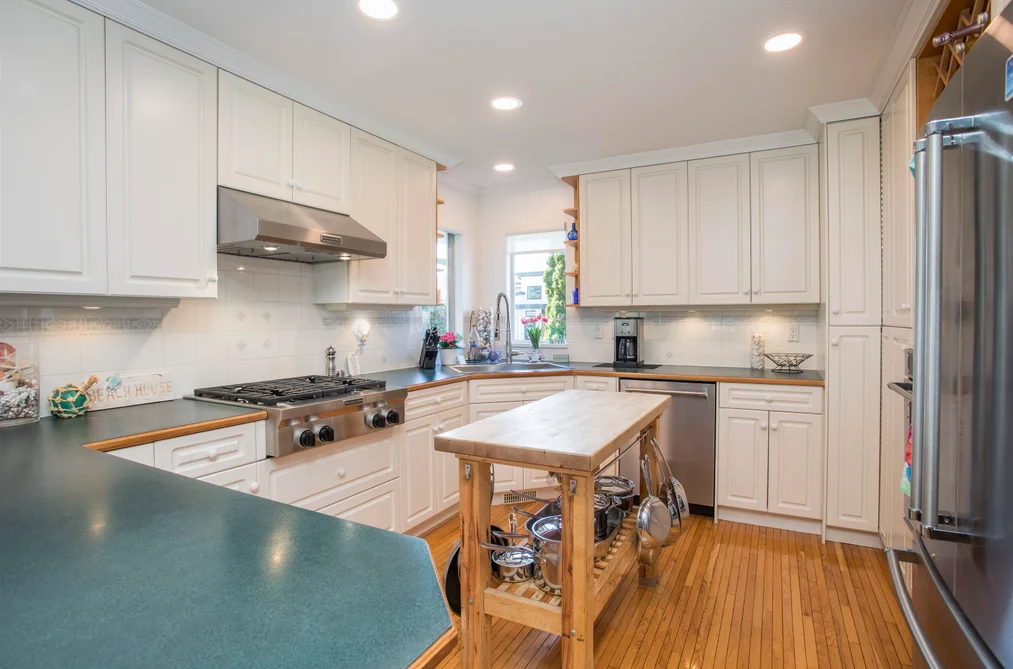 980 164 STREET, White Rock BC V4A 4Y5, White Rock BC — Residential for Sale - Photo 7