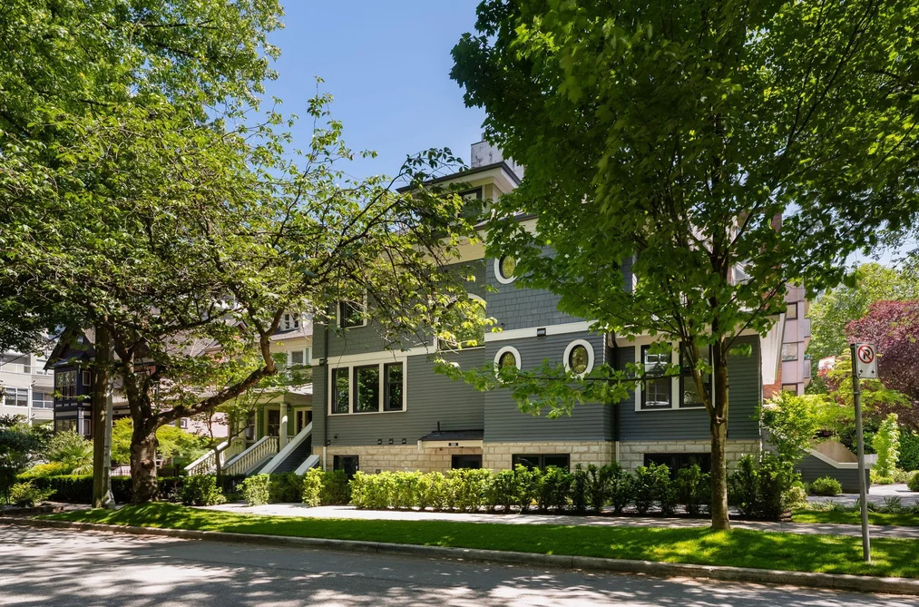 Townhouse for sale at 980 Bidwell Street Vancouver British Columbia - MLS: R3135298