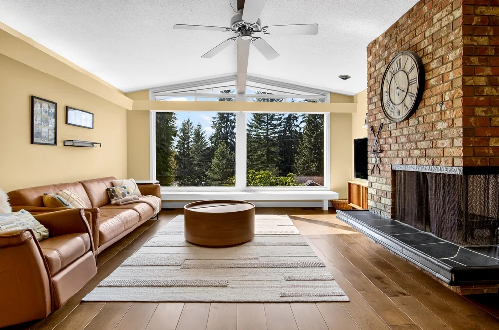 981 KINSAC STREET, Coquitlam BC V3J 4T8, Coquitlam BC — Residential for Sale - Photo 2