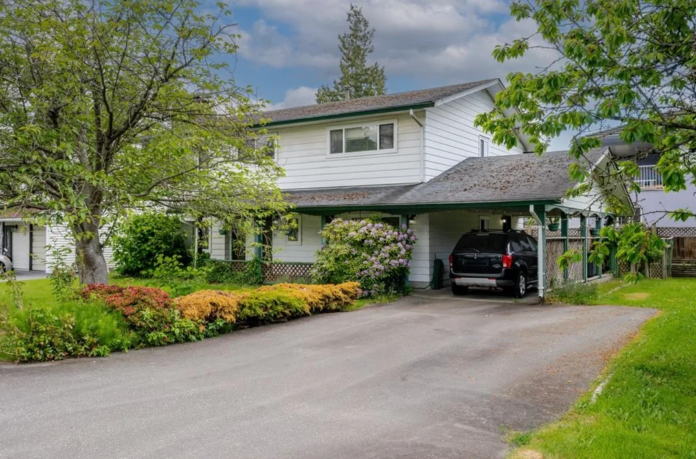 House for sale at 9810 121 Street Surrey British Columbia - MLS: R3125030