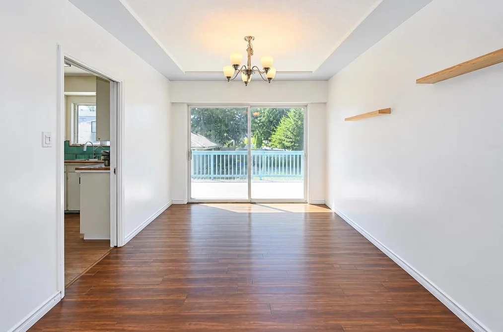 9820 Berry Road, Richmond, BC - MLS: R3162872 - Photo 5 9820 Berry Road, Richmond, BC - MLS: R3162872 - Photo 5