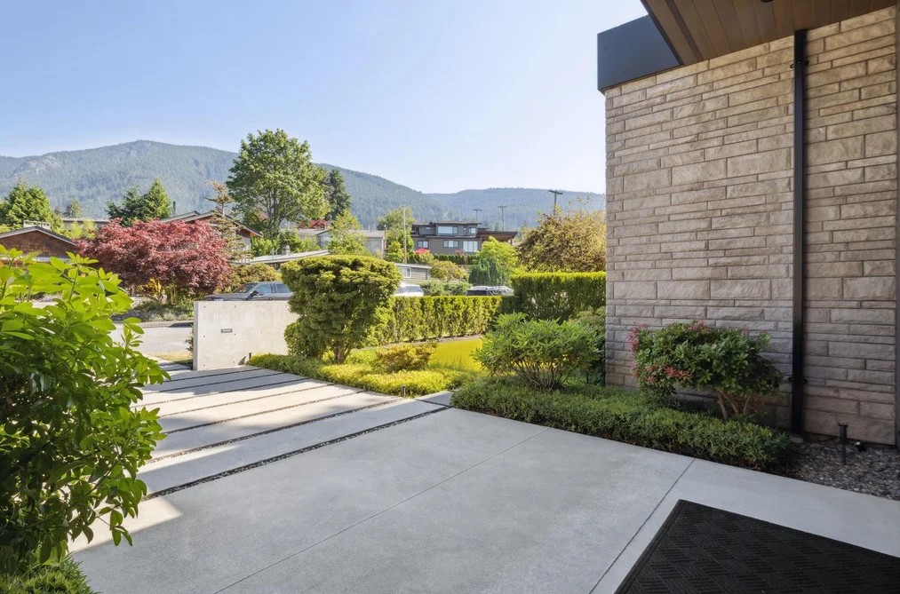 983 TUDOR AVENUE, North Vancouver BC V7R 1X6, North Vancouver BC — Residential for Sale - Photo 4
