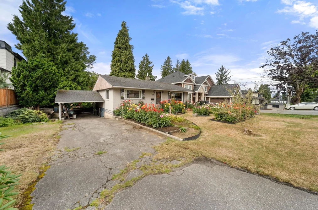 House for sale at 9841 121 Street Surrey British Columbia - MLS: R3161633