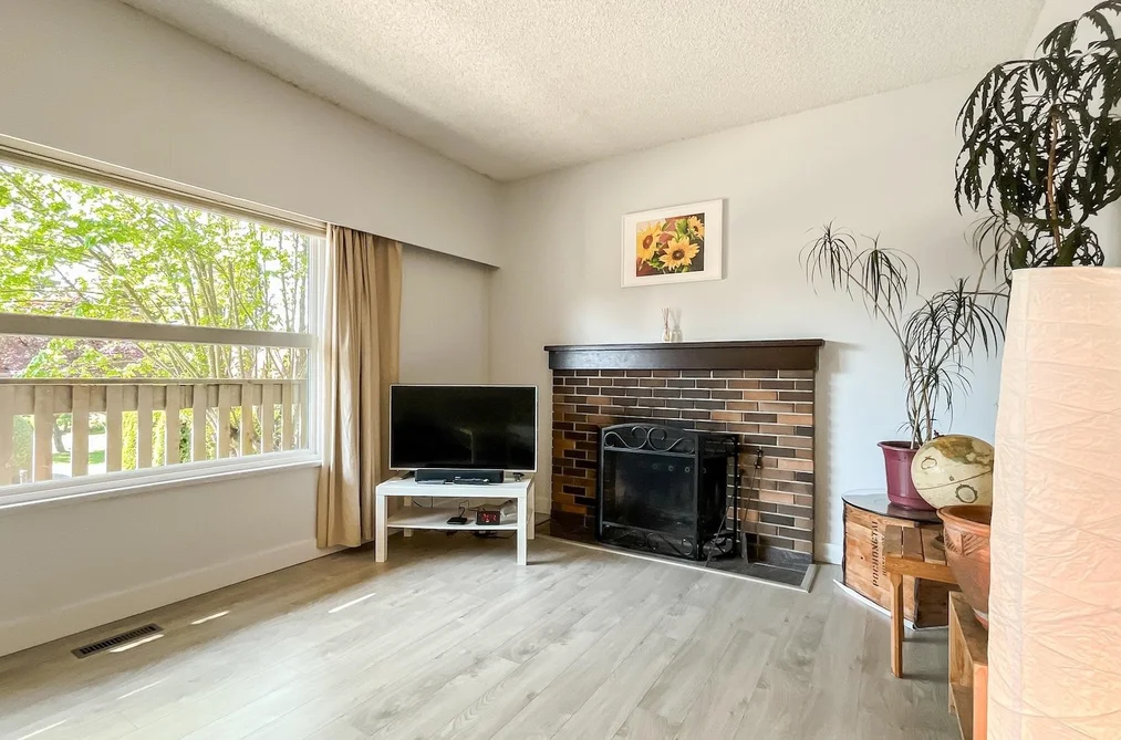 985 OLD LILLOOET ROAD, North Vancouver BC V7J 3H6, North Vancouver BC — Residential for Sale - Photo 6