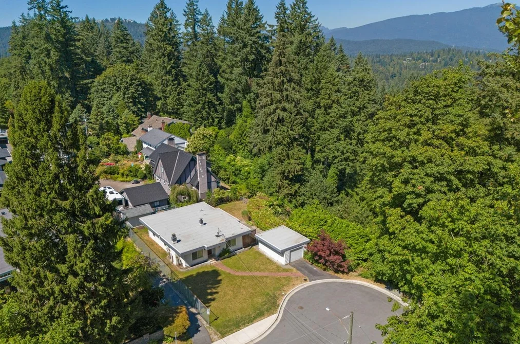 986 PORTER STREET, Coquitlam BC V3J 5C2, Coquitlam BC — Residential for Sale - Photo 2