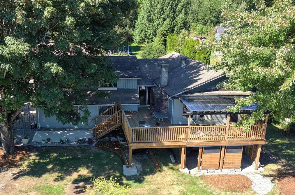 House for sale at 988 Cemetery Road Gibsons British Columbia - MLS: R3145417