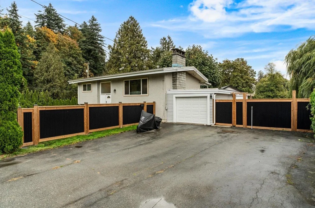 9890 Gracemar Dr, Chilliwack, BC - MLS: R3169293
