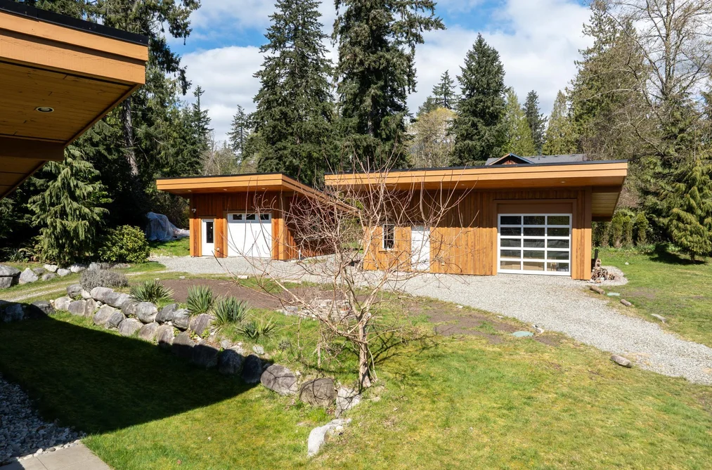990 CHASTER ROAD, Gibsons BC V0N 1V4, Gibsons BC — Residential for Sale - Photo 5