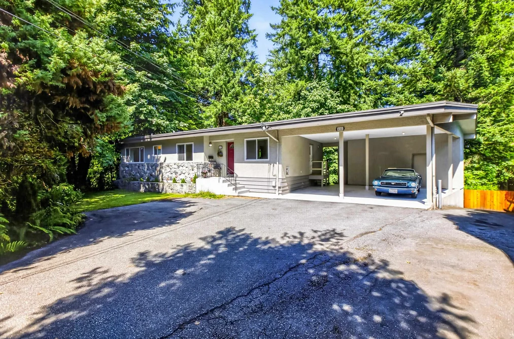 House for sale at 990 Jarvis Street Coquitlam British Columbia - MLS: R3154477