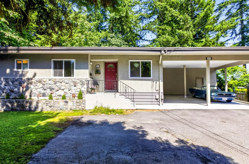 House for sale at 990 Jarvis Street Coquitlam British Columbia - MLS: R3154477
