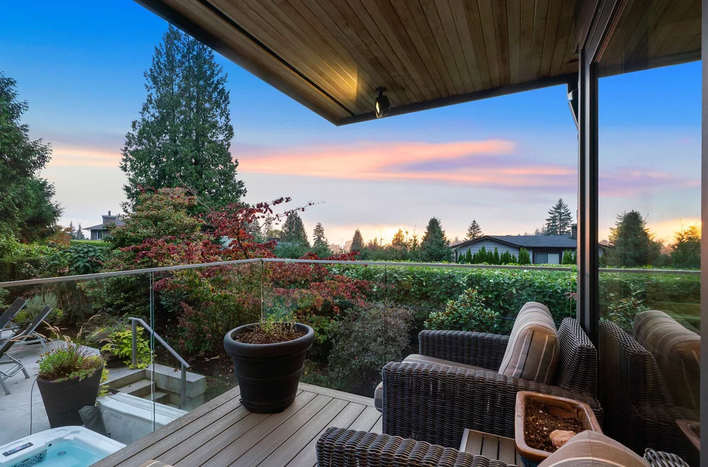 990 JEFFERSON AVENUE, West Vancouver BC V7T 2A4, West Vancouver BC — Residential for Sale - Photo 4