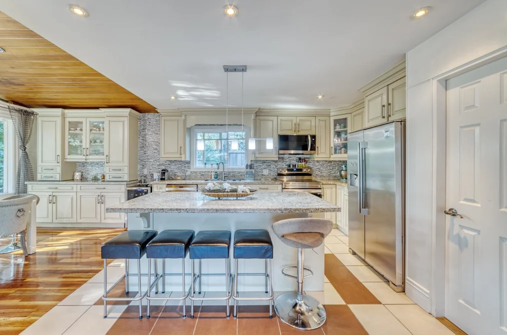 990 KINSAC STREET, Coquitlam BC V3J 4V1, Coquitlam BC — Residential for Sale - Photo 4