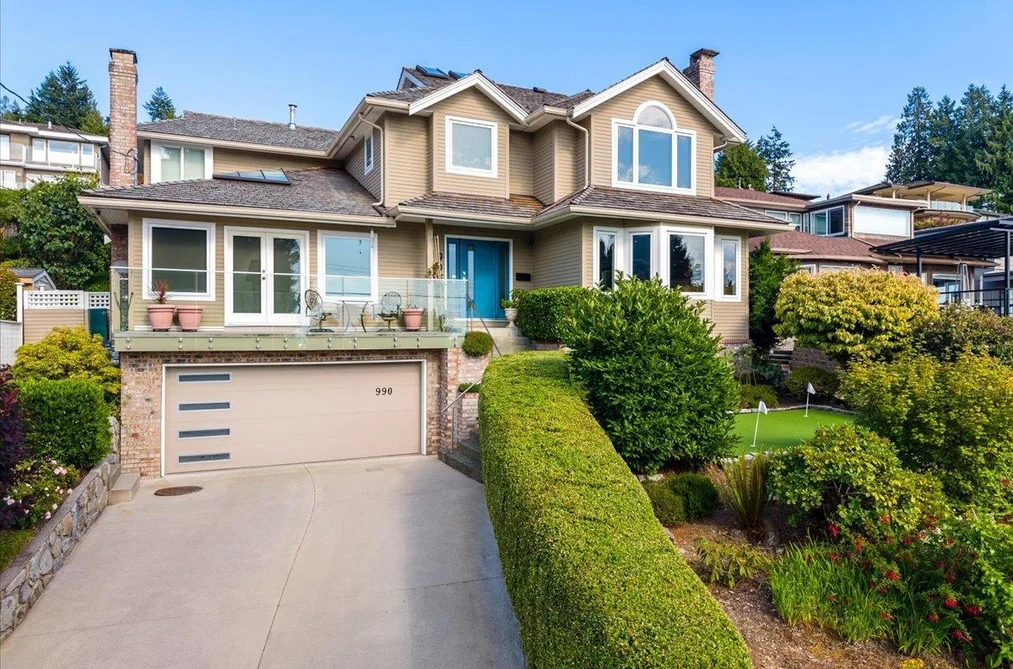 House for sale at 990 Leyland Street West Vancouver British Columbia - MLS: R3148301