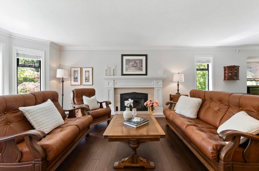 9927 RATHBURN DRIVE, Burnaby BC V3J 7J5, Burnaby BC — Residential for Sale - Photo 2