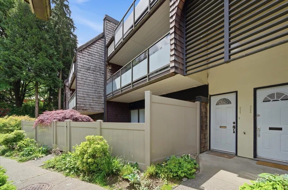 9932 MILLBURN COURT, Burnaby BC V3N 4M8, Burnaby BC — Residential for Sale - Photo 2