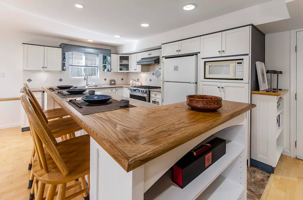 994 WELDON COURT, Port Moody BC V3H 1H4, Port Moody BC — Residential for Sale - Photo 4