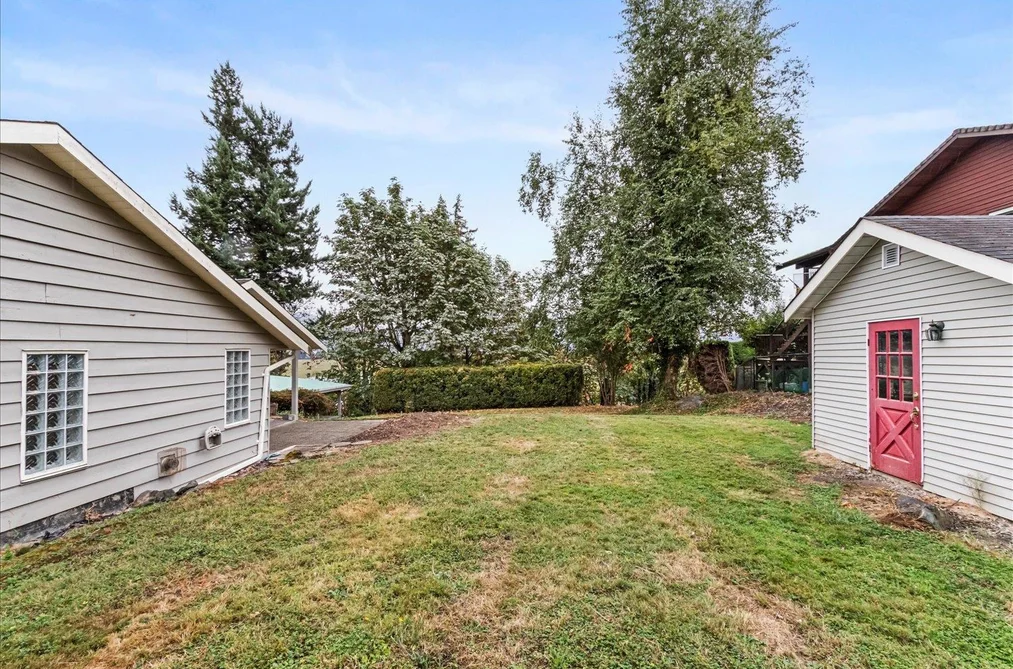 9951 Hillcrest Drive, Chilliwack, BC - MLS: R3162196 - Photo 36 9951 Hillcrest Drive, Chilliwack, BC - MLS: R3162196 - Photo 36