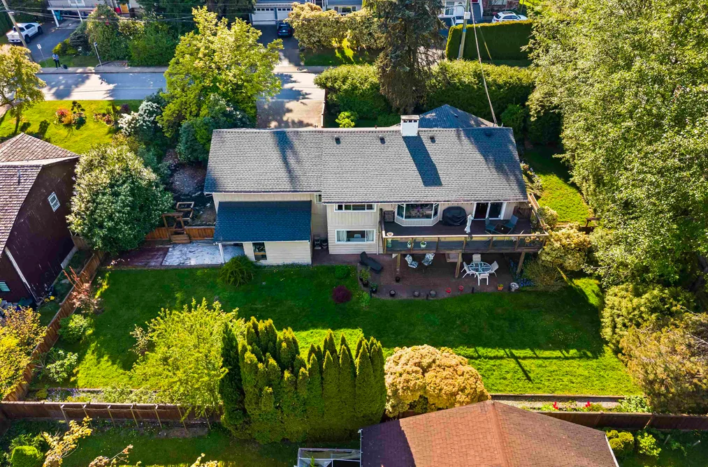 998 FAIRWAY DRIVE, North Vancouver BC V7G 1L8, North Vancouver BC — Residential for Sale - Photo 4
