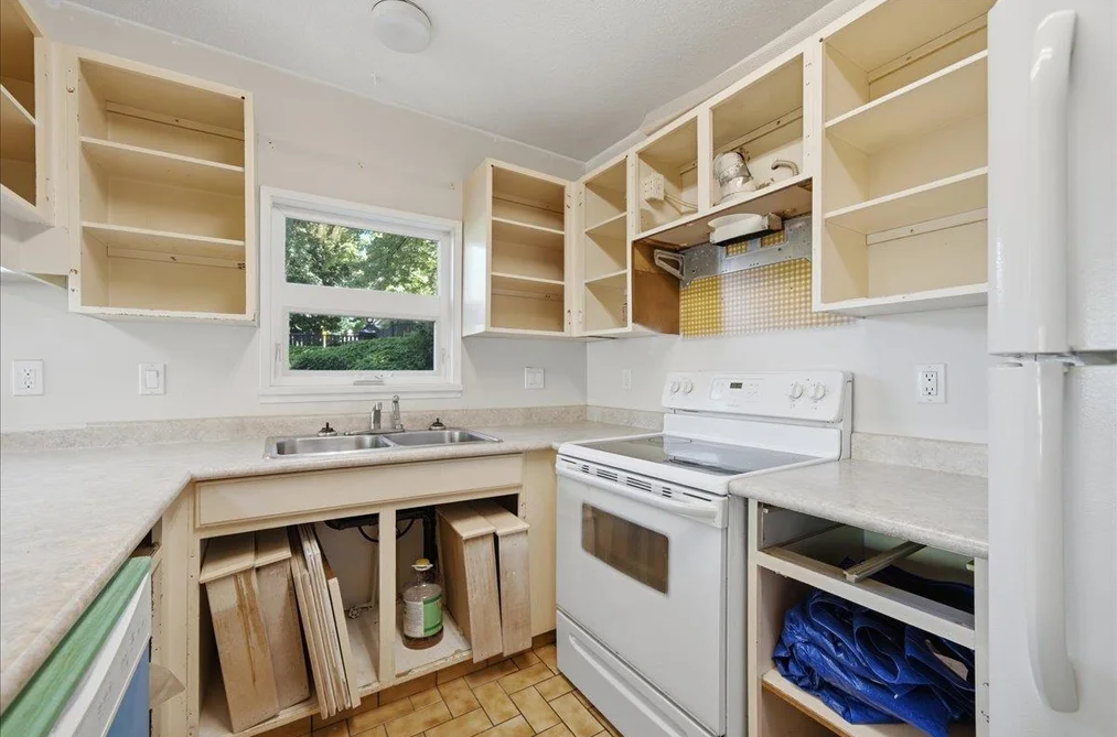 9981 MILLBURN COURT, Burnaby BC V3N 4M8, Burnaby BC — Residential for Sale — Photo 13 of 40
