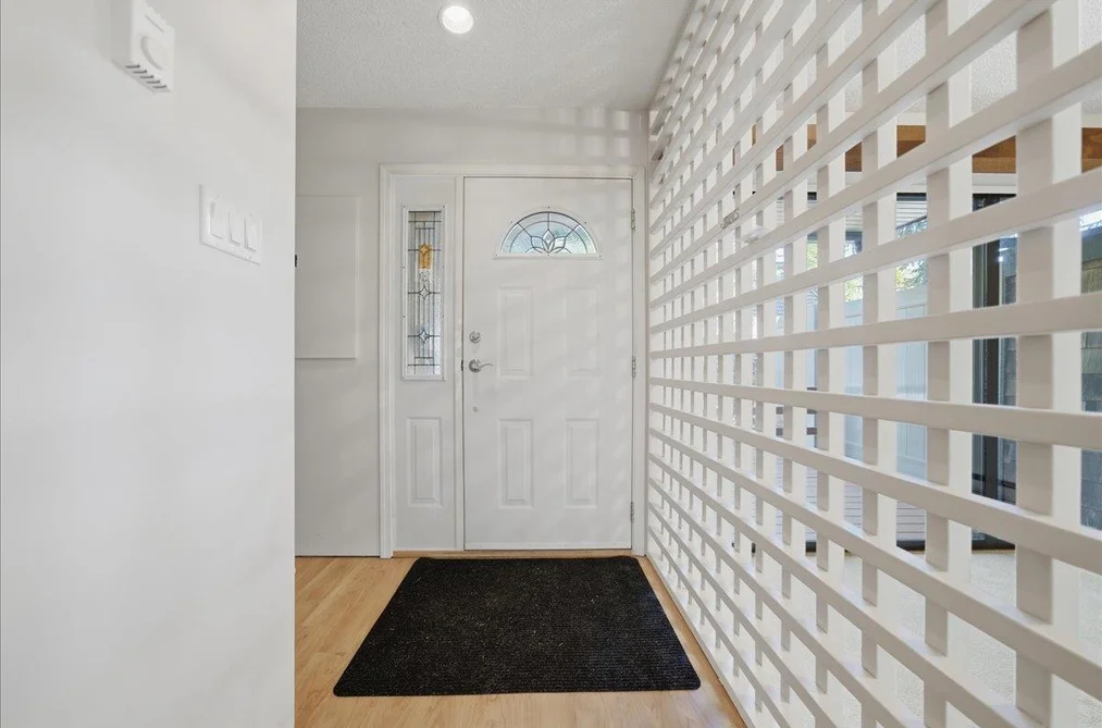 9981 MILLBURN COURT, Burnaby BC V3N 4M8, Burnaby BC — Residential for Sale — Photo 5 of 40