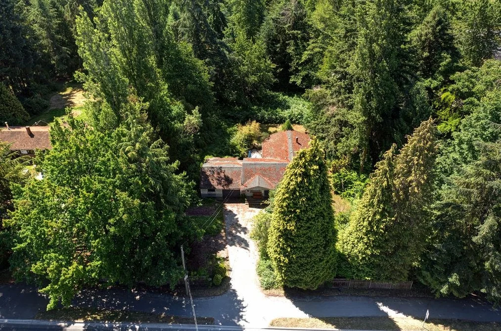 999 REED ROAD, Gibsons BC V0N 1V7, Gibsons BC — Residential for Sale — Photo 4 of 31