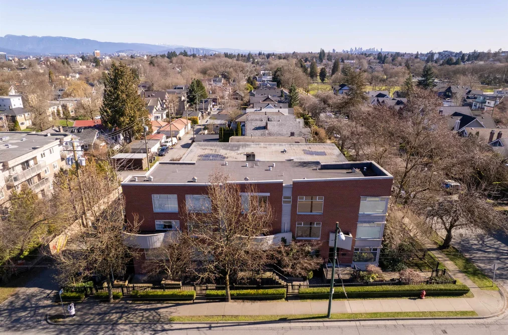 Townhouse for sale at 999 W 20th Avenue Vancouver British Columbia - MLS: R3121007