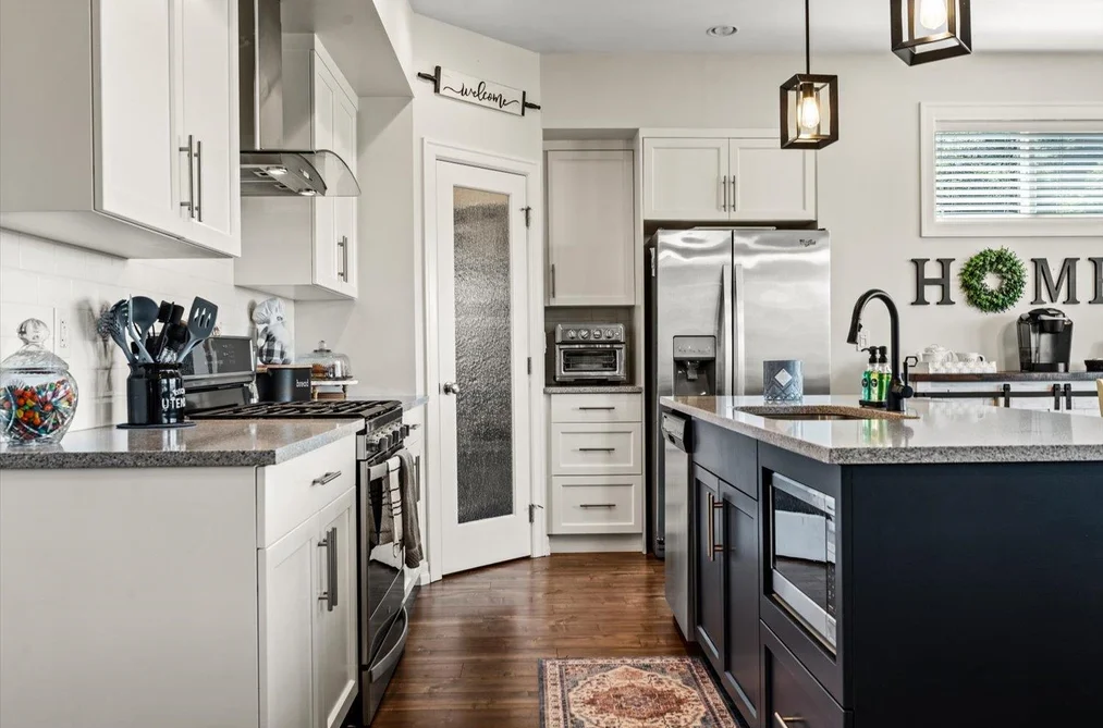 A 46968 RUSSELL ROAD, Chilliwack BC V2R 4V7, Chilliwack BC — Residential for Sale — Photo 11 of 38