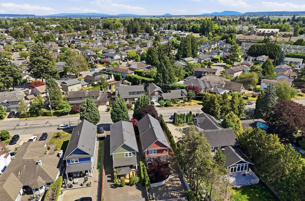 A 5013 CENTRAL AVENUE, Delta BC V4K 2G5, Delta BC — Residential for Sale — Photo 4 of 37