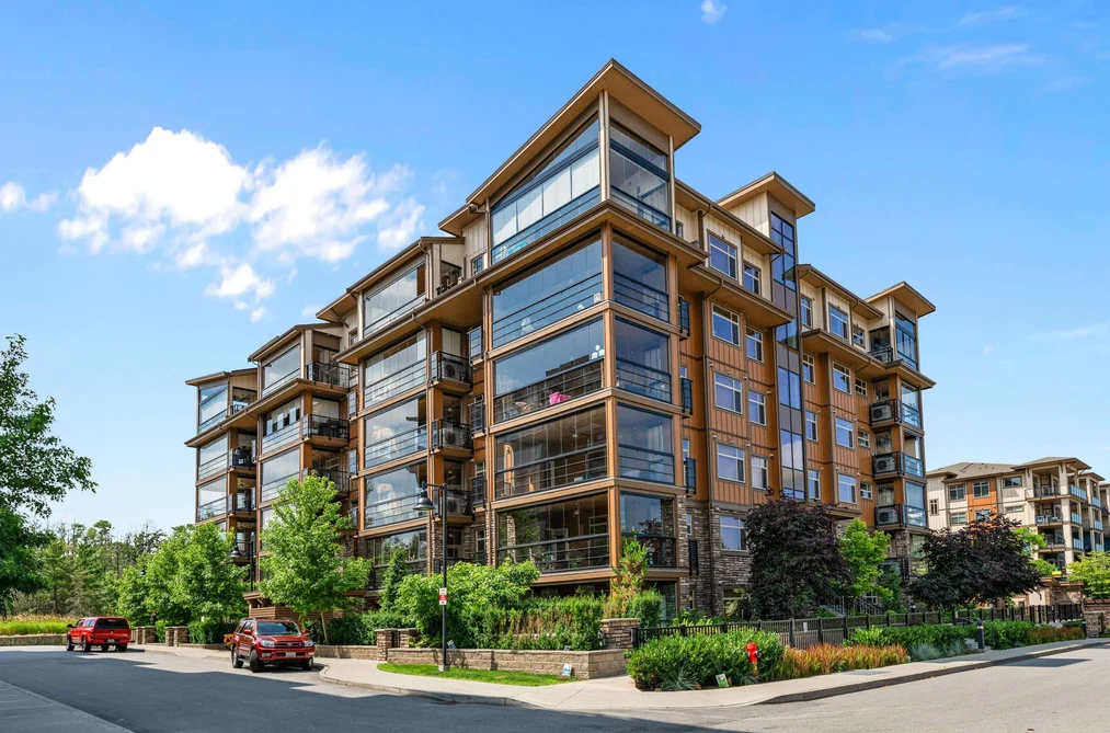 Condo for sale at A102 20716 Willoughby Town Centre Drive Langley British Columbia - MLS: R3095077