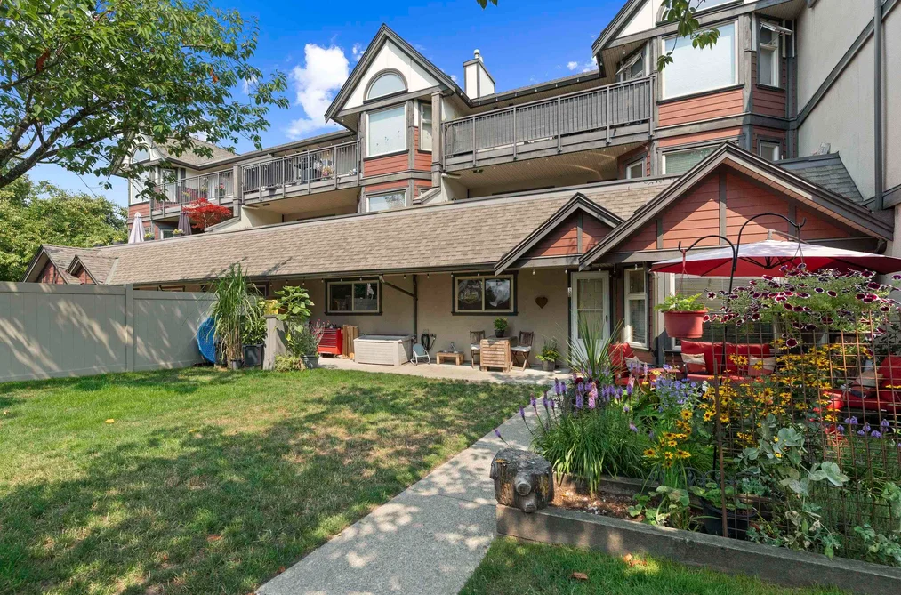 Condo for sale at A102 4811 53 Street Delta British Columbia - MLS: R3153390