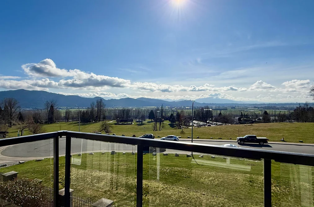 Condo for sale at A222 33755 7th Avenue Mission British Columbia - MLS: R3098047
