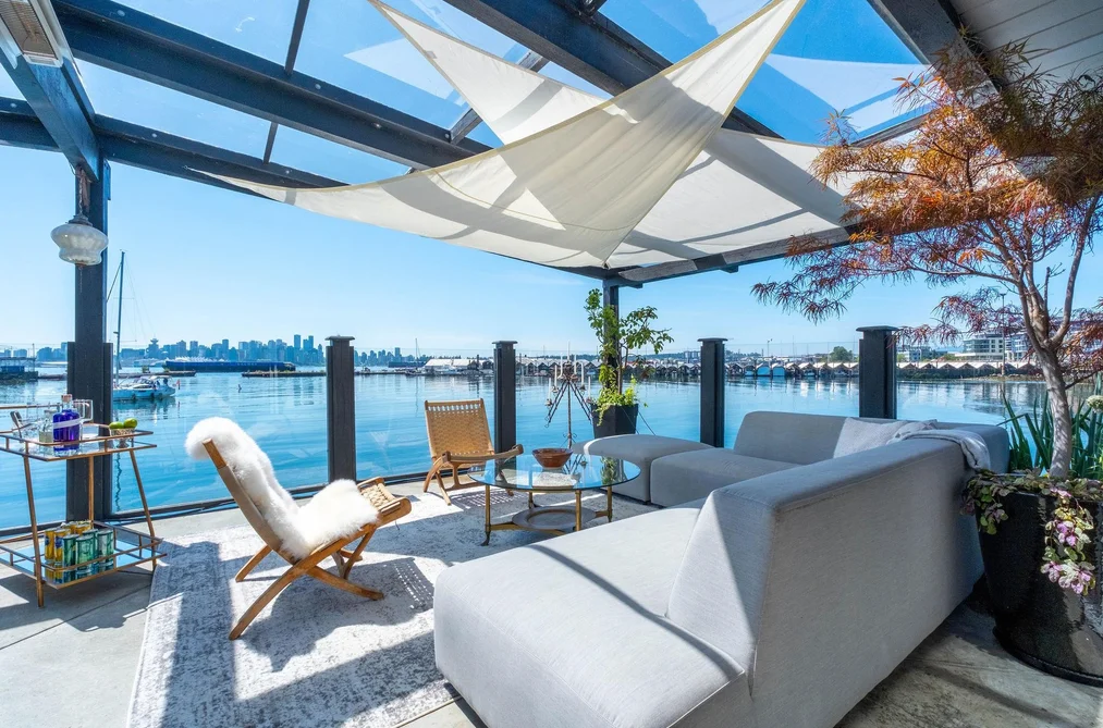 House for sale at A27 415 W Esplanade Avenue North Vancouver British Columbia - MLS: R3084940