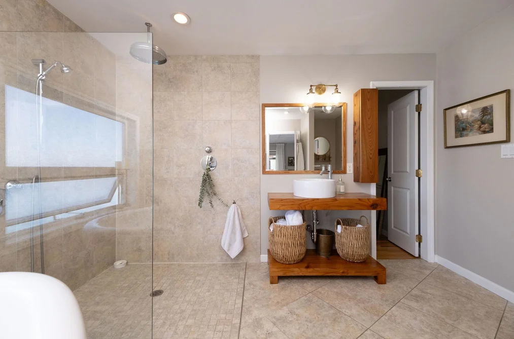 A27 415 W ESPLANADE AVENUE, North Vancouver BC V7M 1A6, North Vancouver BC — Residential for Sale - Photo 7