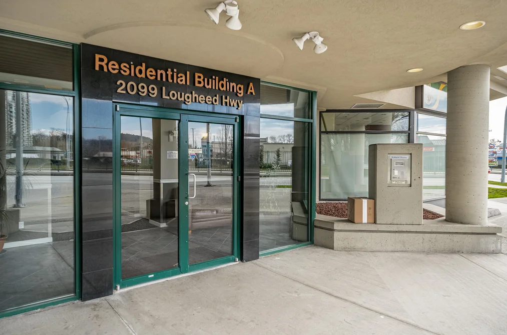 A319 2099 LOUGHEED HIGHWAY, Port Coquitlam BC V3B 1A8, Port Coquitlam BC — Residential for Sale - Photo 2