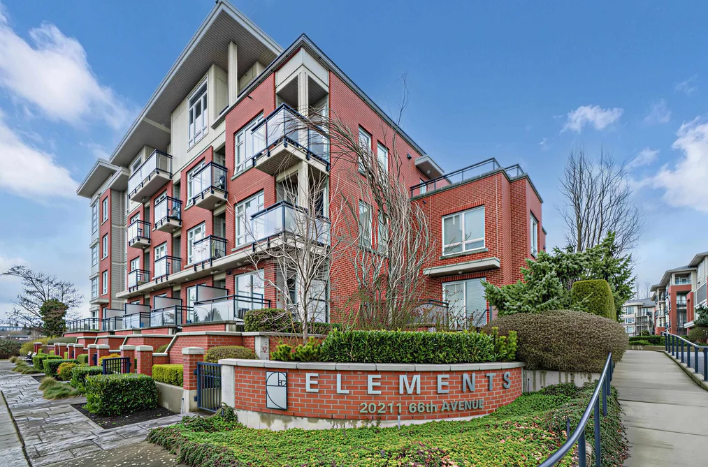 Condo for sale at A408 20211 66 Avenue Langley British Columbia - MLS: R3100346