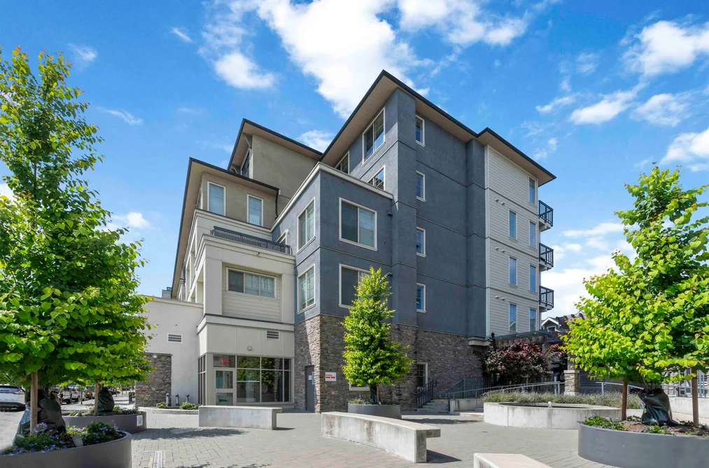 A413 20487 65 AVENUE, Langley BC V2Y 3K5, Langley BC — Residential for Sale - Photo 2