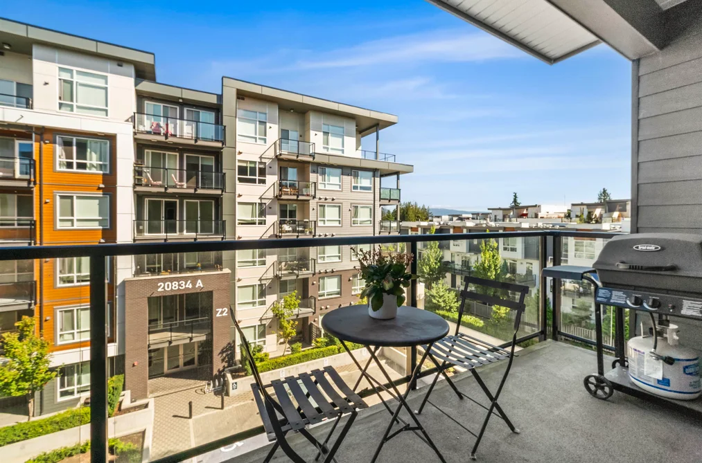 Condo for sale at A413 20834 80 Avenue Langley British Columbia - MLS: R3160381