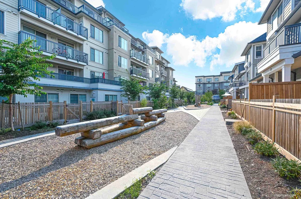 A414 20487 65 AVENUE, Langley BC V2Y 3K5, Langley BC — Residential for Sale - Photo 3