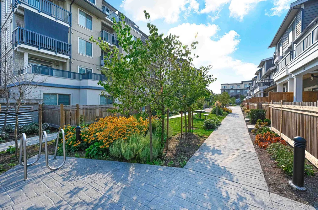 A414 20487 65 AVENUE, Langley BC V2Y 3K5, Langley BC — Residential for Sale - Photo 5
