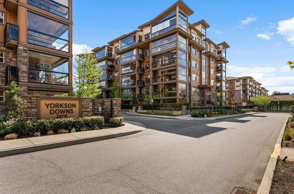 A512 20716 WILLOUGHBY TOWN CENTRE DRIVE, Langley BC V2Y 3J7, Langley BC — Residential for Sale - Photo 2