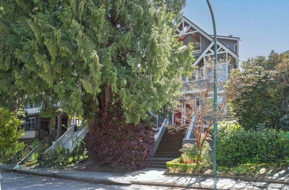 Townhouse for sale at B 3546 Point Grey Road Vancouver British Columbia - MLS: R3118834