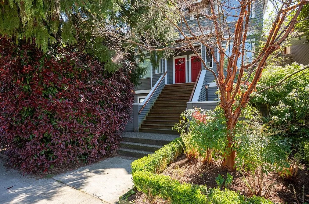 B 3546 POINT GREY ROAD, Vancouver BC V6R 1A8, Vancouver BC — Residential for Sale - Photo 2