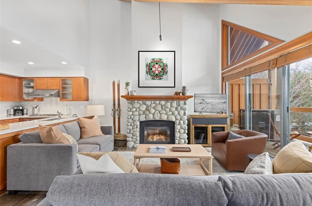 Townhouse for sale at A 4847 Casabella Crescent Whistler British Columbia - MLS: R3131761