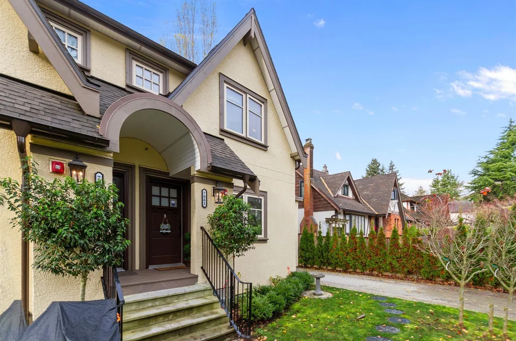 B 7061 CYPRESS STREET, Vancouver BC V7N 3E6, Vancouver BC — Residential for Sale - Photo 3
