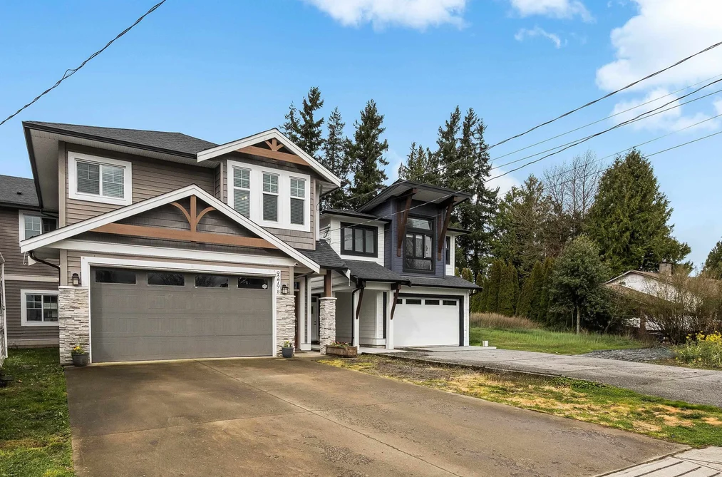 B 9279 CARLETON STREET, Chilliwack BC V2P 6E1, Chilliwack BC — Residential for Sale - Photo 2
