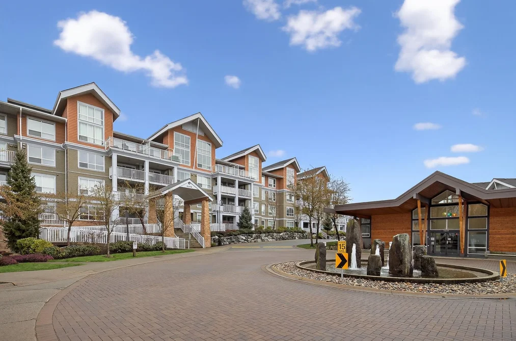 Condo for sale at B102 6490 194 Street Surrey British Columbia - MLS: R3097353